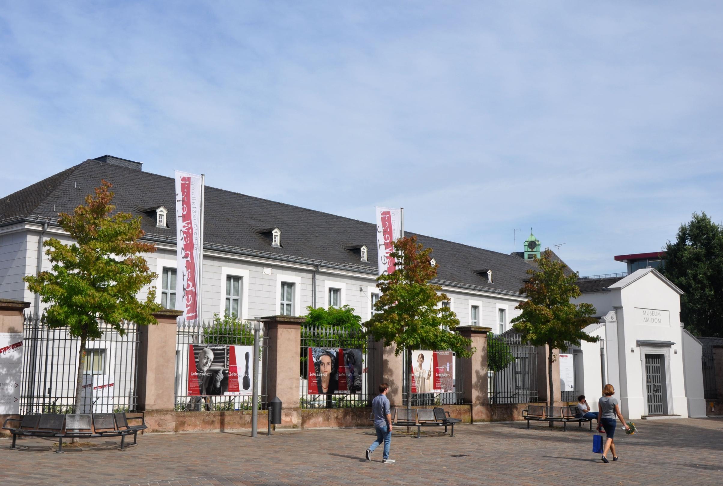 Museum am Dom  - Außenansicht